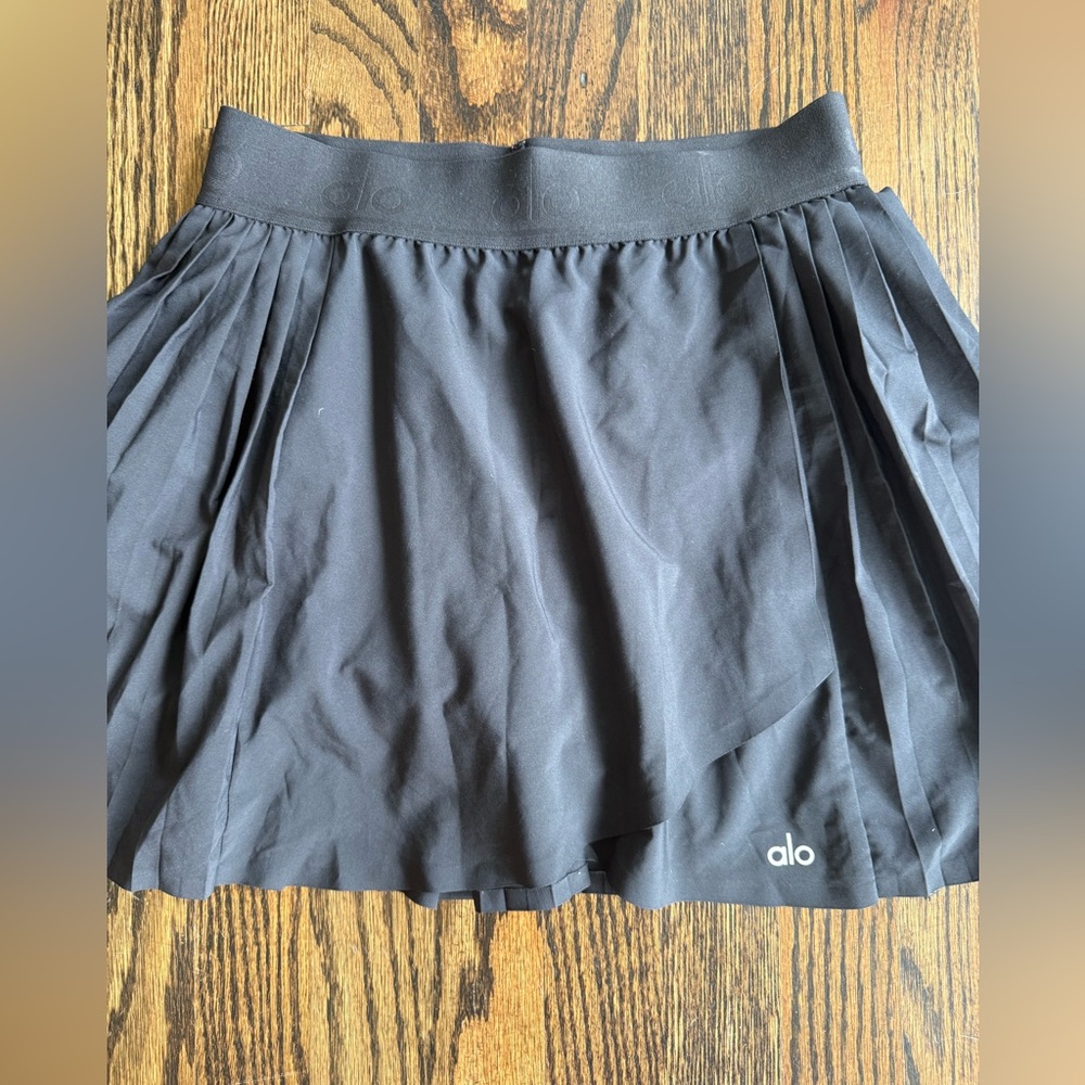 ALO Yoga Black Pleated Mini Skirt